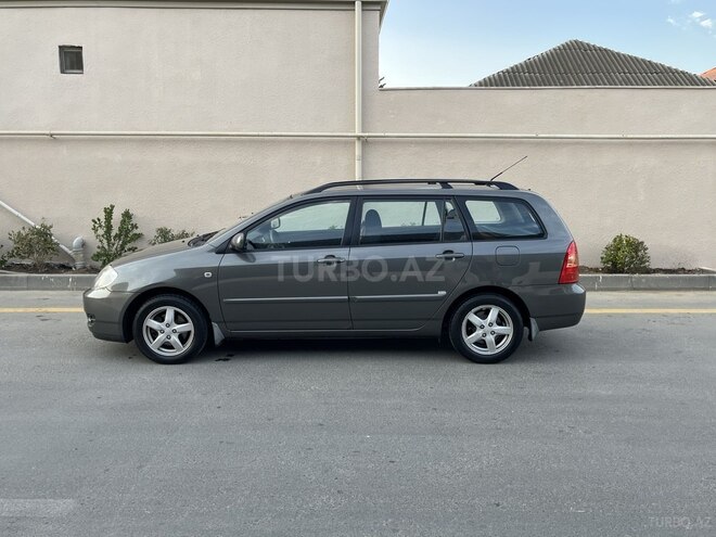 Toyota Corolla 2006, 207,000 km - 1.4 l - Bakı