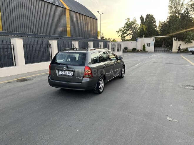 Toyota Corolla 2006, 207,000 km - 1.4 l - Bakı