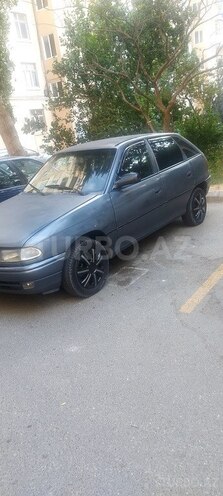 Opel Astra 1997, 390,000 km - 1.6 l - Bakı