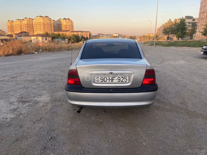 Opel Vectra 1997, 348,219 km - 1.6 л - Bakı