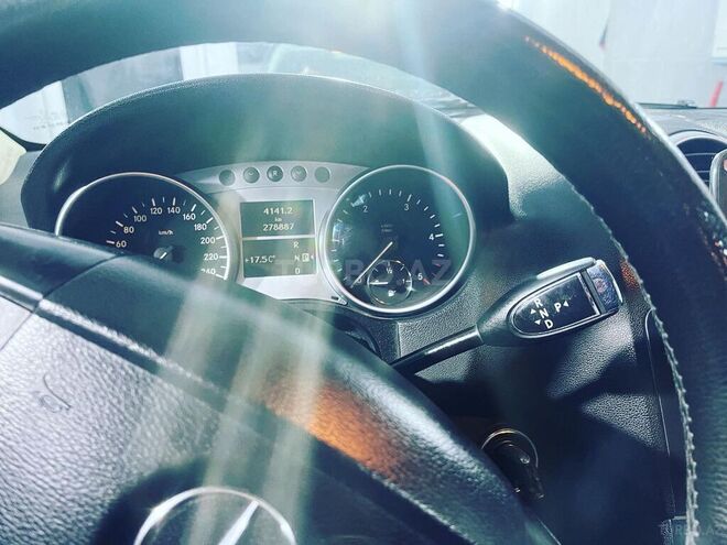 Mercedes ML 300 2007, 163,000 km - 3.0 l - Bakı