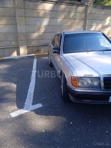 Mercedes 190 1992, 215,000 km - 2.0 л - Bakı
