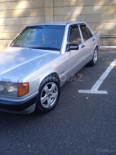 Mercedes 190 1992, 215,000 km - 2.0 л - Bakı