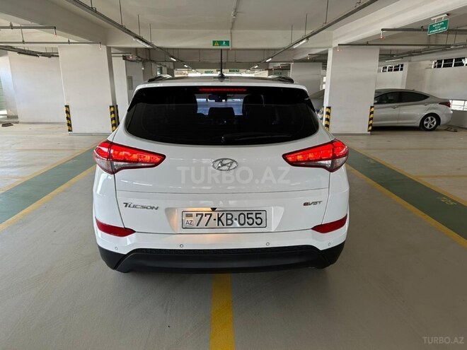 Hyundai Tucson 2015, 165,000 km - 1.7 l - Bakı