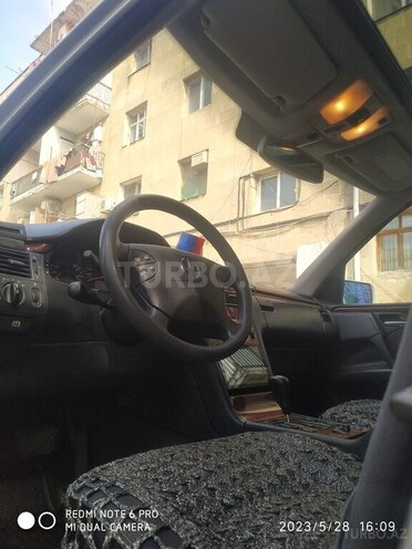 Mercedes E 300 1998, 400,000 km - 3.0 l - Bakı