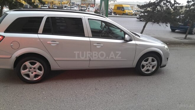 Opel Astra 2008, 300,000 km - 1.3 л - Bakı