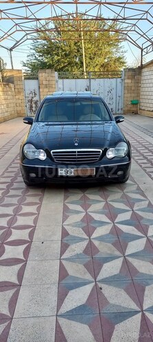 Mercedes C 240 2003, 350,000 km - 2.6 l - Sabirabad