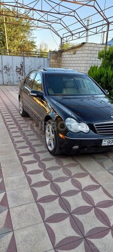 Mercedes C 240 2003, 350,000 km - 2.6 l - Sabirabad