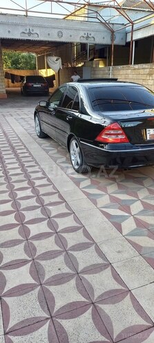 Mercedes C 240 2003, 350,000 km - 2.6 l - Sabirabad