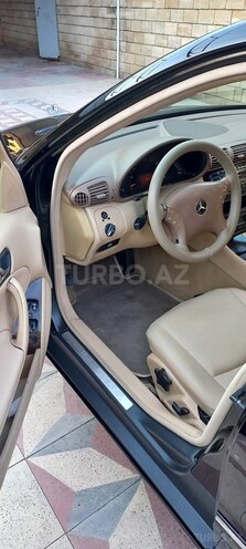 Mercedes C 240 2003, 350,000 km - 2.6 l - Sabirabad