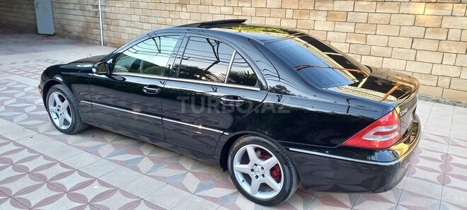 Mercedes C 240 2003, 350,000 km - 2.6 l - Sabirabad
