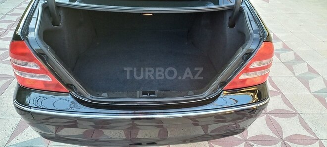 Mercedes C 240 2003, 350,000 km - 2.6 l - Sabirabad
