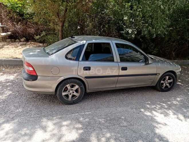 Opel Vectra 1996, 280,000 km - 1.8 l - Sumqayıt