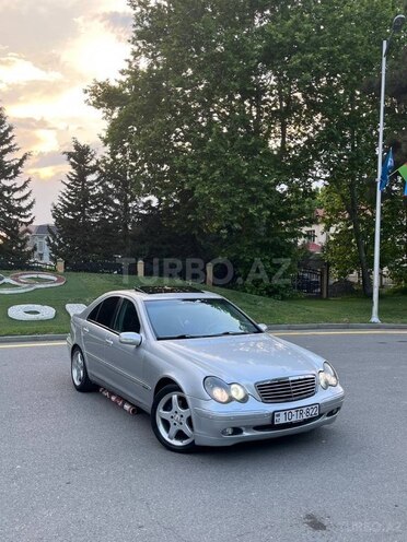 Mercedes C 320 2001, 205,435 km - 3.2 l - Mingəçevir