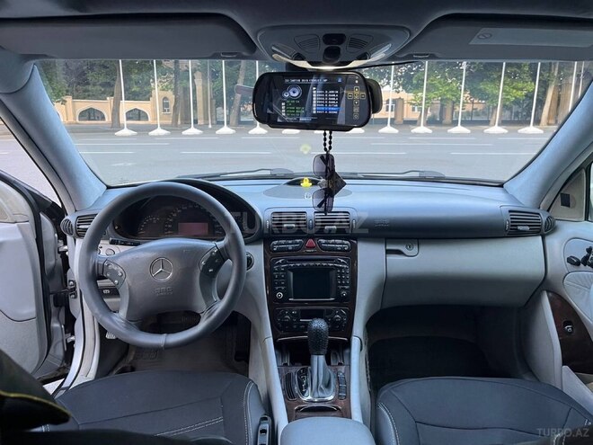 Mercedes C 320 2001, 205,435 km - 3.2 l - Mingəçevir