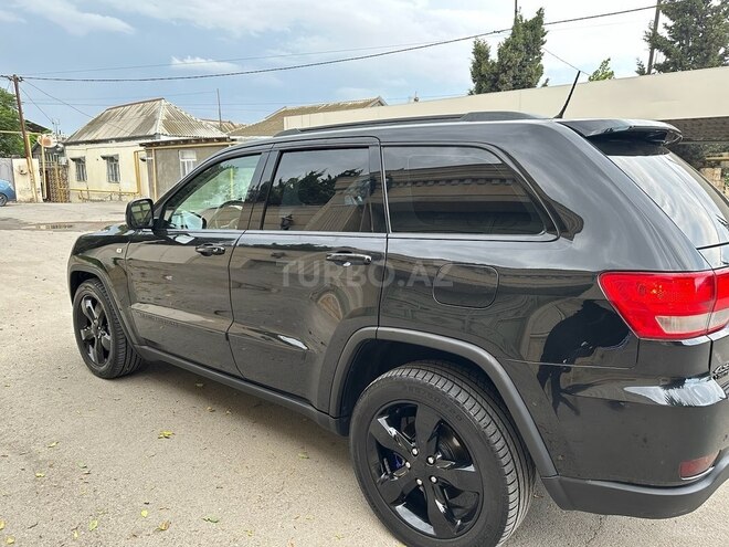 Jeep Grand Cherokee 2012, 247,000 km - 3.6 л - Bakı