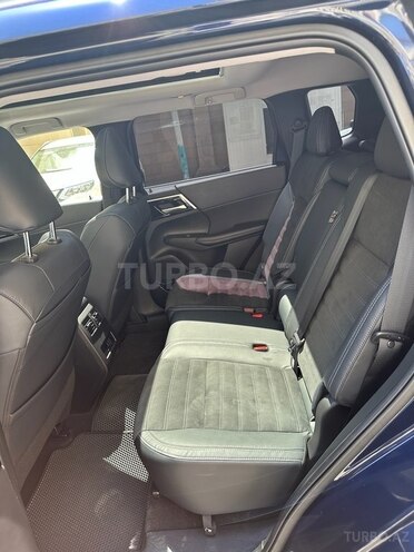 Mitsubishi Outlander 2022, 9,850 km - 2.5 л - Bakı
