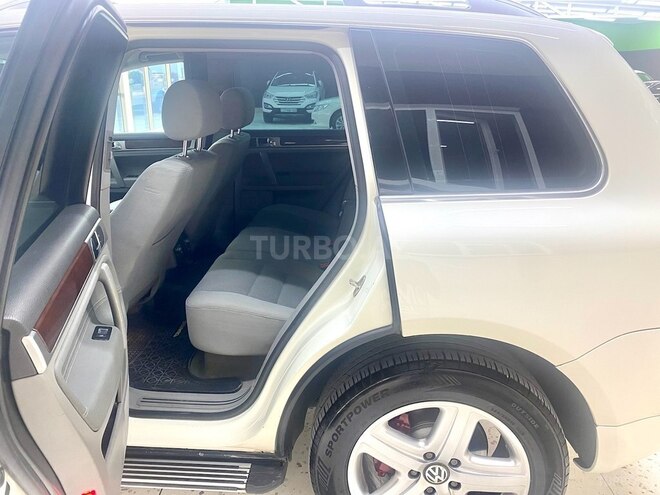 Volkswagen Touareg 2006, 161,524 km - 3.2 l - Bakı