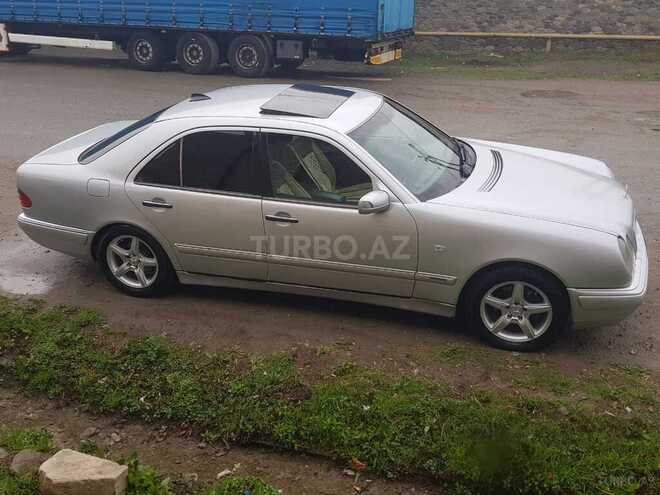 Mercedes E 240 1998, 150,000 km - 2.4 l - Bakı