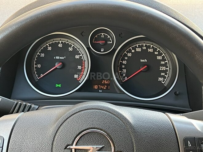 Opel Astra 2005, 188,000 km - 1.4 l - Gəncə