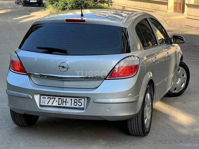 Opel Astra 2005, 188,000 km - 1.4 l - Gəncə