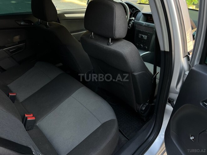 Opel Astra 2005, 188,000 km - 1.4 l - Gəncə