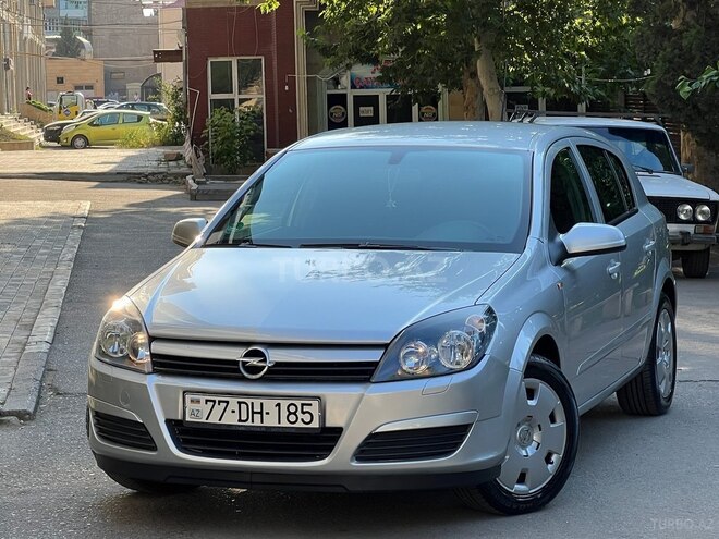 Opel Astra 2005, 188,000 km - 1.4 l - Gəncə