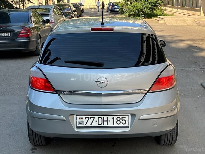 Opel Astra 2005, 188,000 km - 1.4 l - Gəncə