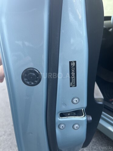Toyota Prius 2012, 207,000 km - 1.8 l - Bakı
