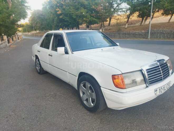 Mercedes E 230 1991, 295,000 km - 2.3 l - Bakı