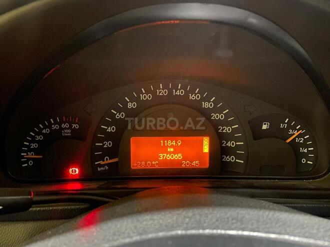 Mercedes C 240 2001, 376,065 km - 2.6 l - Bakı