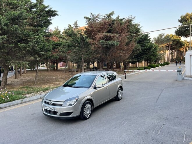 Opel Astra 2004, 158,000 km - 1.4 l - Bakı