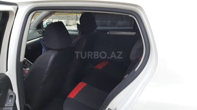 Volkswagen Golf 2012, 95,000 km - 1.2 л - Bakı