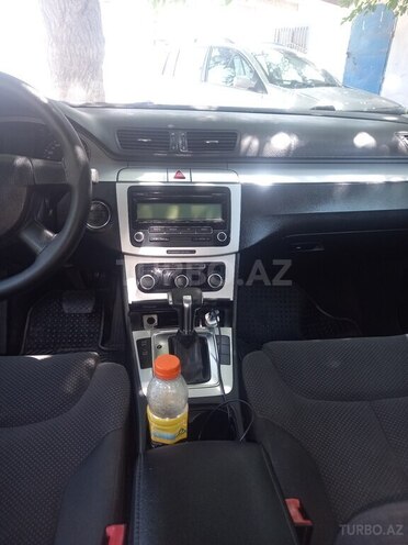 Volkswagen Passat 2010, 100,000 km - 1.8 l - Biləsuvar