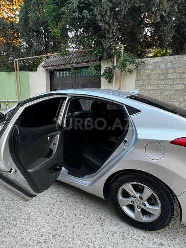 Hyundai Elantra 2014, 188,000 km - 1.6 l - Bakı
