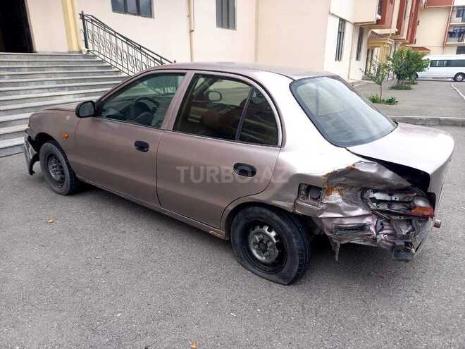 Hyundai Accent 1995, 230,000 km - 1.5 l - Quba