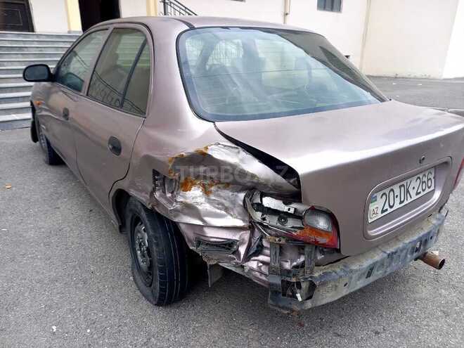 Hyundai Accent 1995, 230,000 km - 1.5 l - Quba