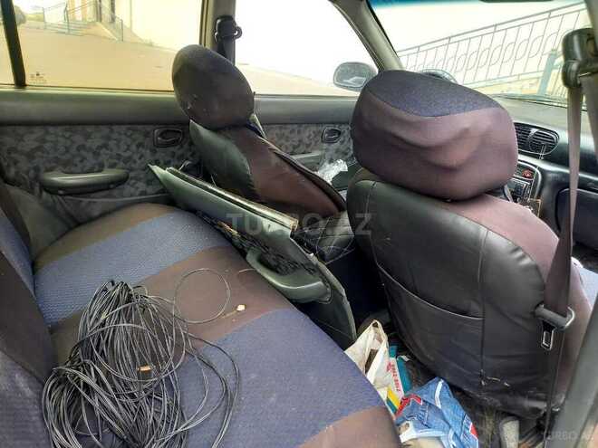 Hyundai Accent 1995, 230,000 km - 1.5 l - Quba