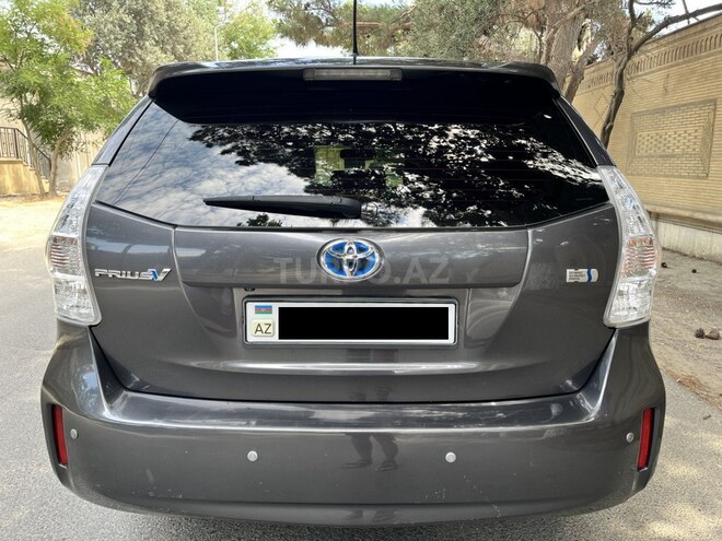 Toyota Prius V 2014, 122,405 km - 1.8 l - Bakı