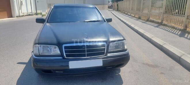 Mercedes C 220 1995, 414,000 km - 2.2 l - Bakı