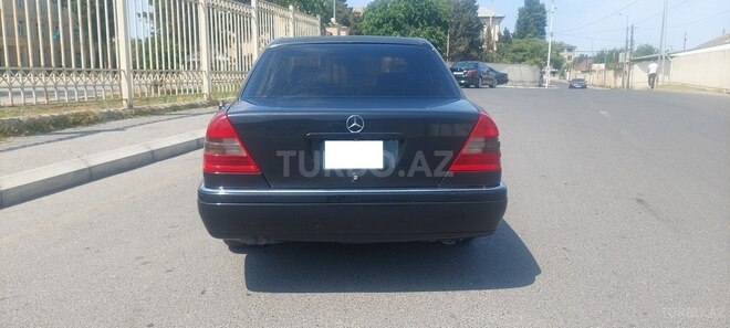 Mercedes C 220 1995, 414,000 km - 2.2 l - Bakı