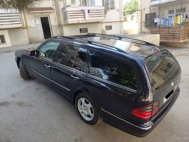 Mercedes E 220 2001, 322,000 km - 2.2 l - Bakı