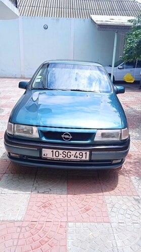 Opel Vectra 1995, 292,000 km - 1.8 л - Gəncə