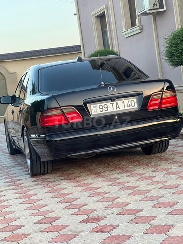 Mercedes E 200 2001, 471,000 km - 2.0 l - Bərdə
