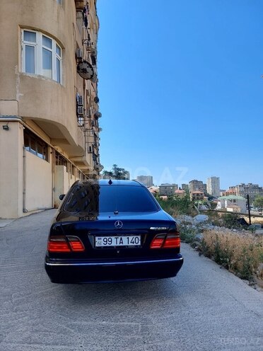 Mercedes E 200 2001, 471,000 km - 2.0 l - Bərdə
