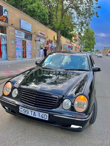 Mercedes E 200 2001, 471,000 km - 2.0 l - Bərdə