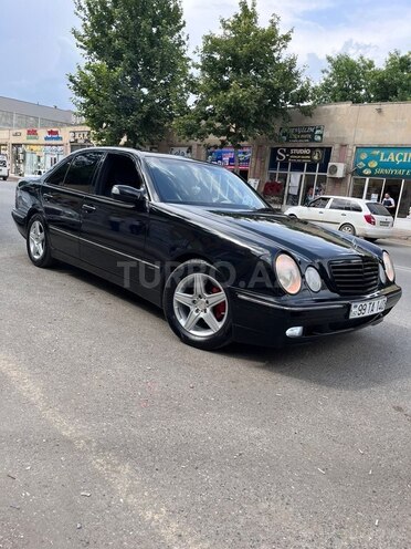 Mercedes E 200 2001, 471,000 km - 2.0 l - Bərdə