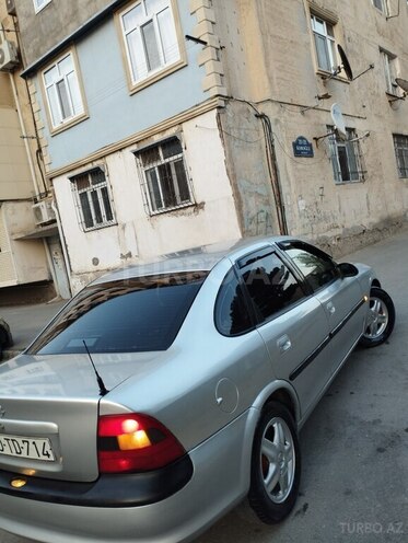 Opel Vectra 1997, 379,142 km - 2.0 l - Sumqayıt