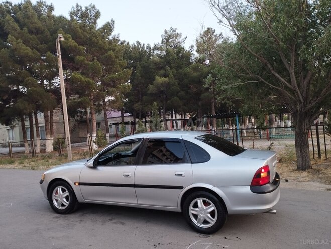 Opel Vectra 1997, 379,142 km - 2.0 l - Sumqayıt
