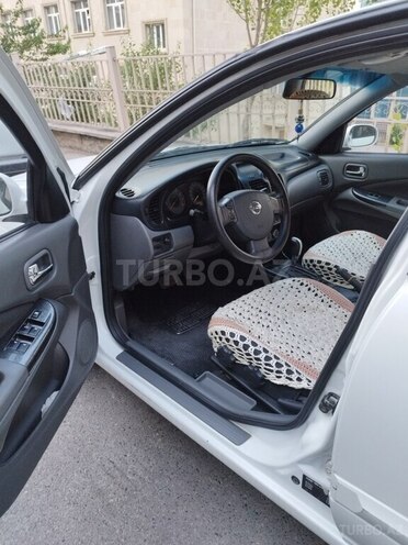 Nissan Sunny 2011, 214,300 km - 1.6 л - Bakı
